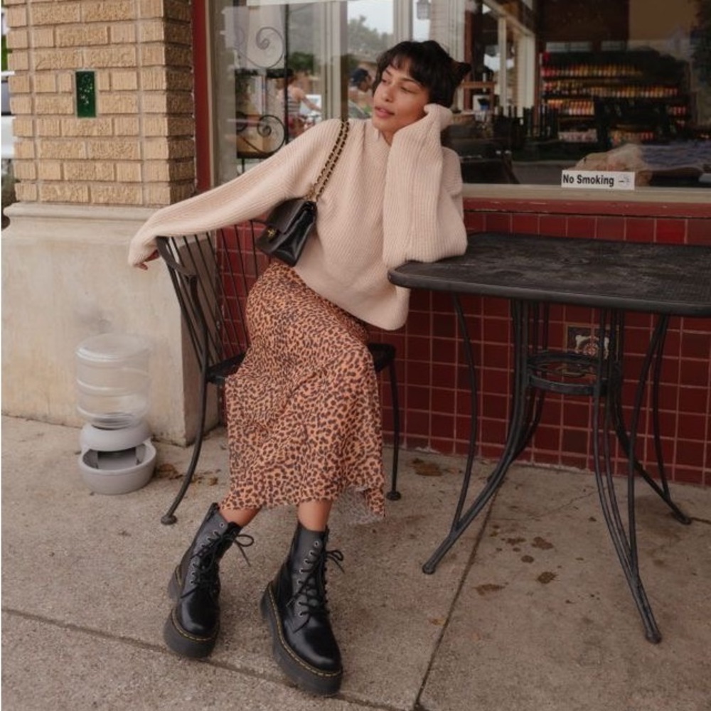 Platform Dr Martens Molly in Black Buttero